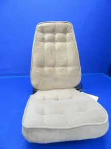 Piper PA-32 Cherokee Six Center Row FWD Facing Seat Beige Upholstery (0418-203)